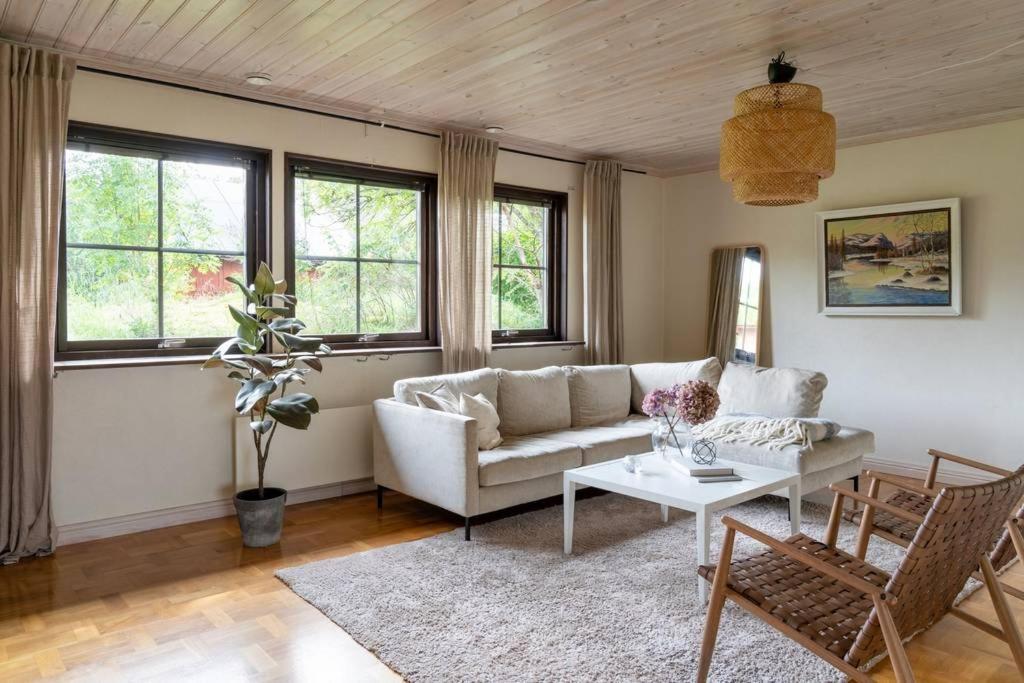 A Countryside Villa Close To Uppsala! Kültér fotó